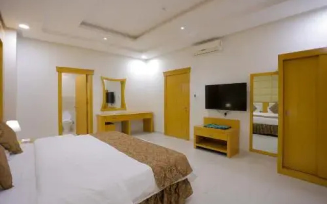 Beet Al Malqa Furnished Apartments