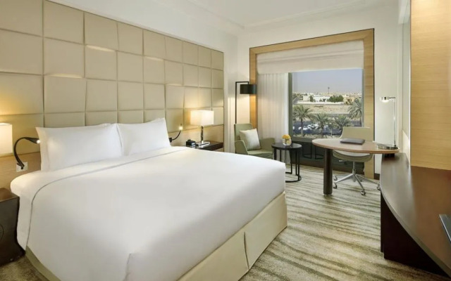 Doubletree By Hilton Hotel Riyadh - Al Muroj Business Gate