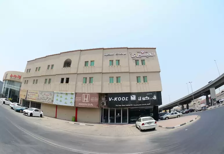Al Eairy Furnished Apartments Dammam 7