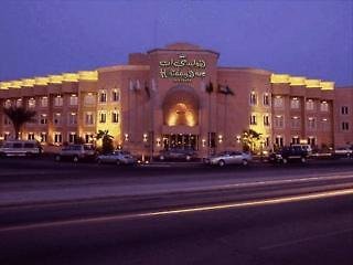 HOLIDAY INN