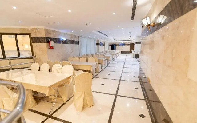 Safeer Almisk Hotel